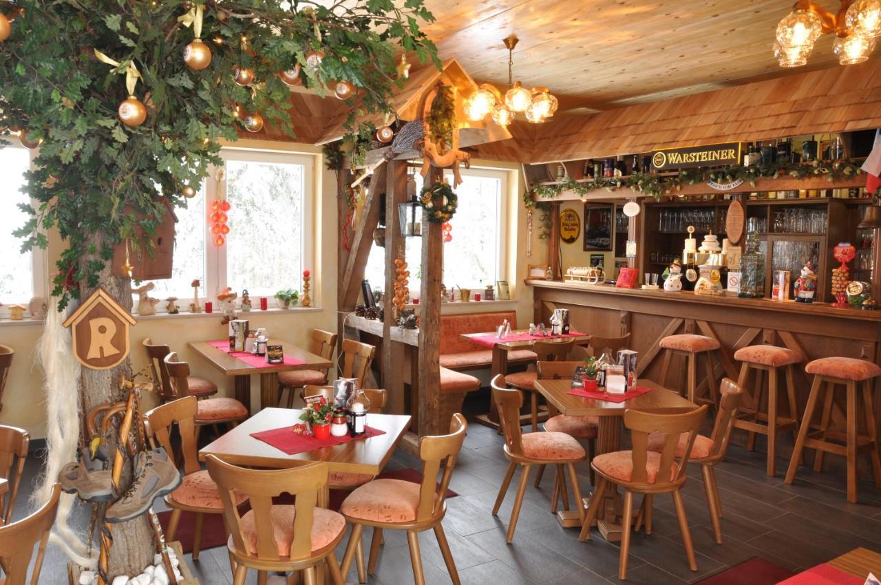 Gaststaette & Pension Waldschloesschen Oberhof  Esterno foto