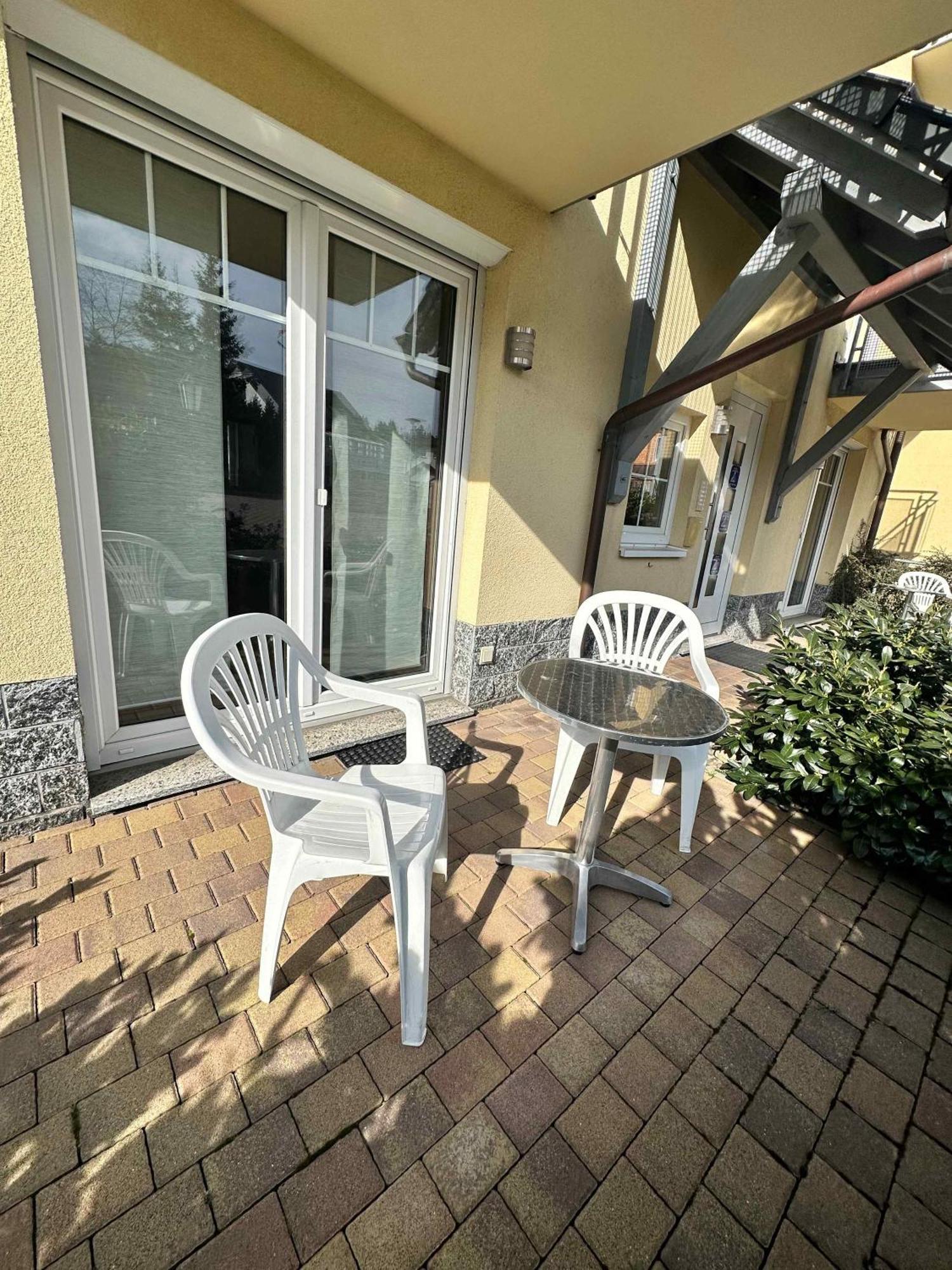 Gaststaette & Pension Waldschloesschen Oberhof  Esterno foto