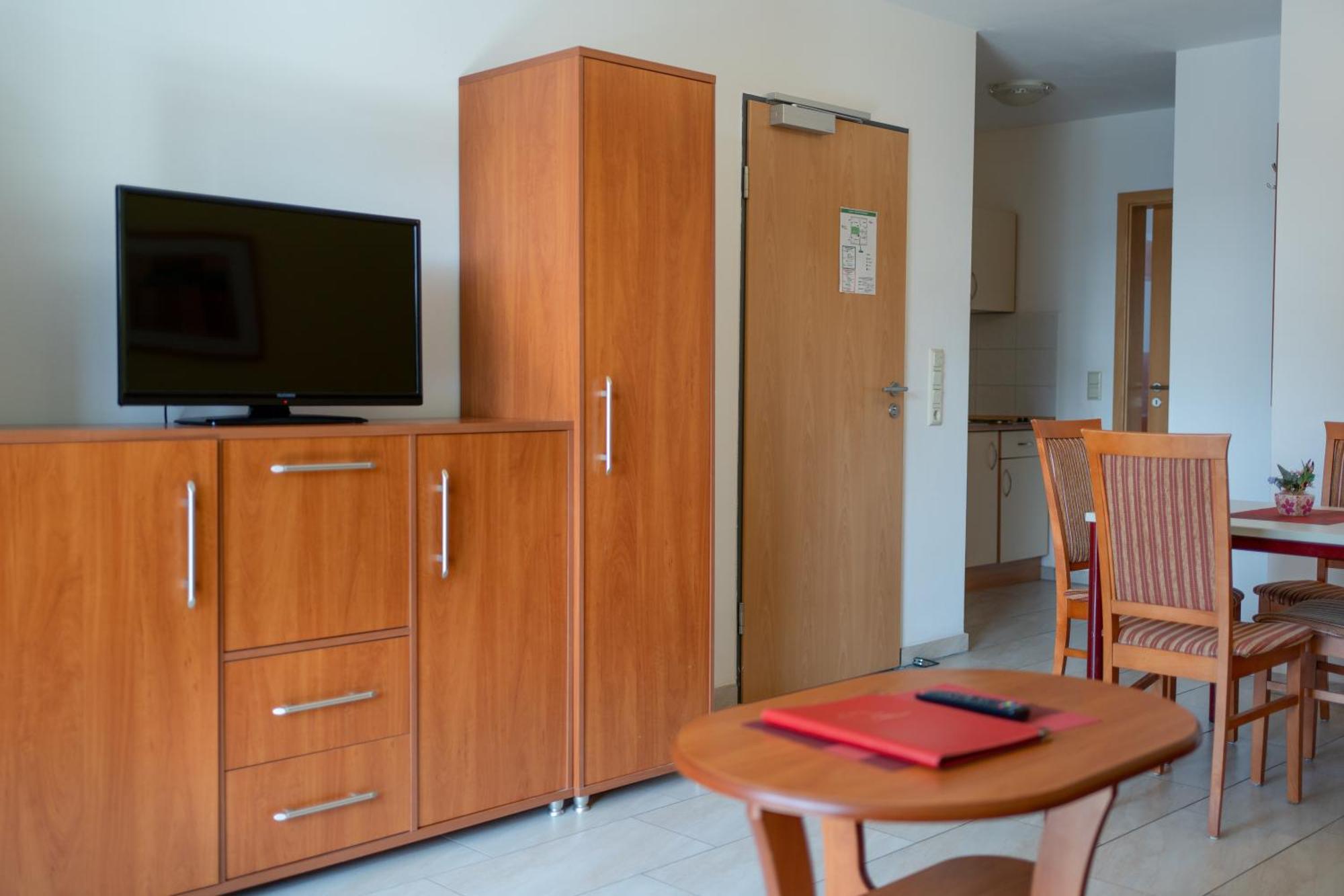 Gaststaette & Pension Waldschloesschen Oberhof  Esterno foto